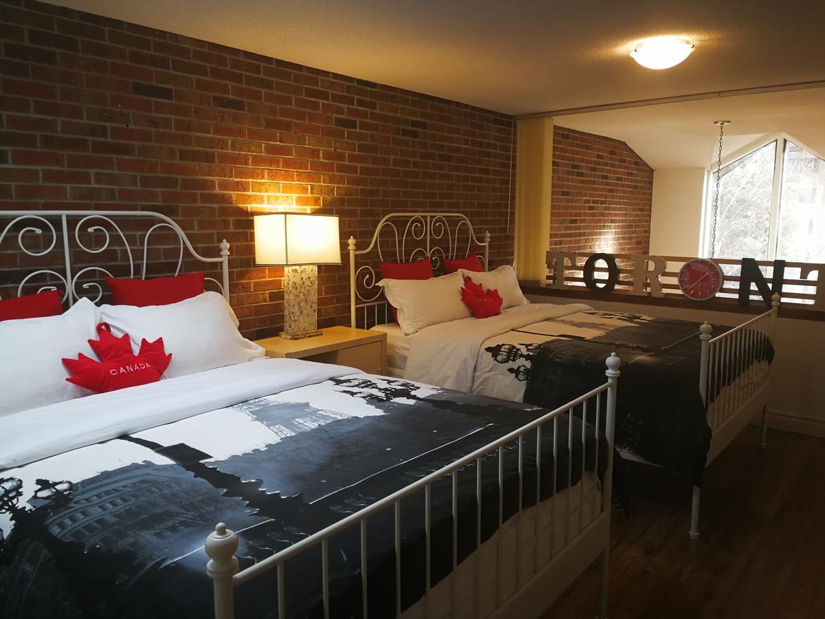 Margie Townhome Suites Торонто Экстерьер фото